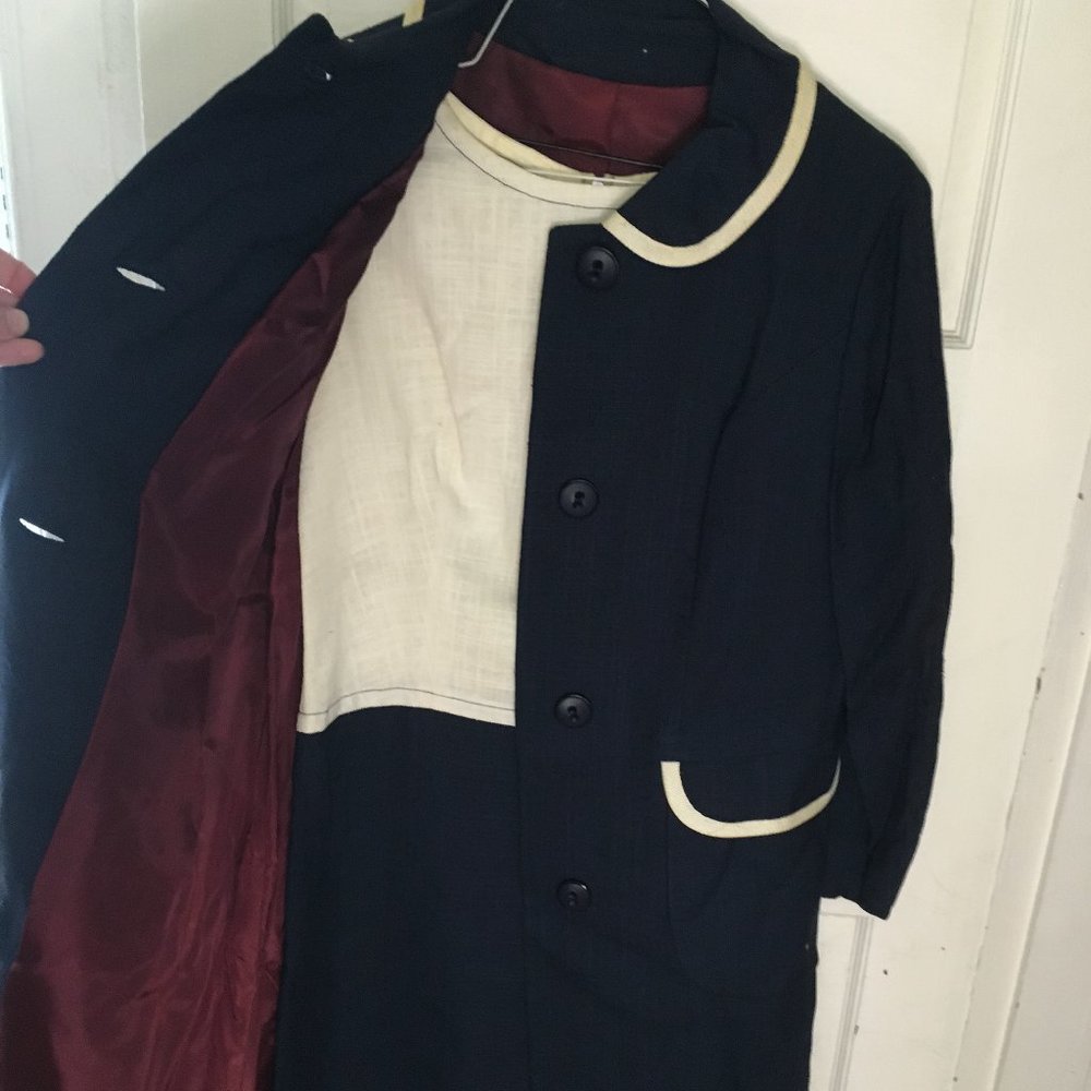 Vintage 1950/ 1960’s Kirkland Hall linen dress and overcoat, navy/white